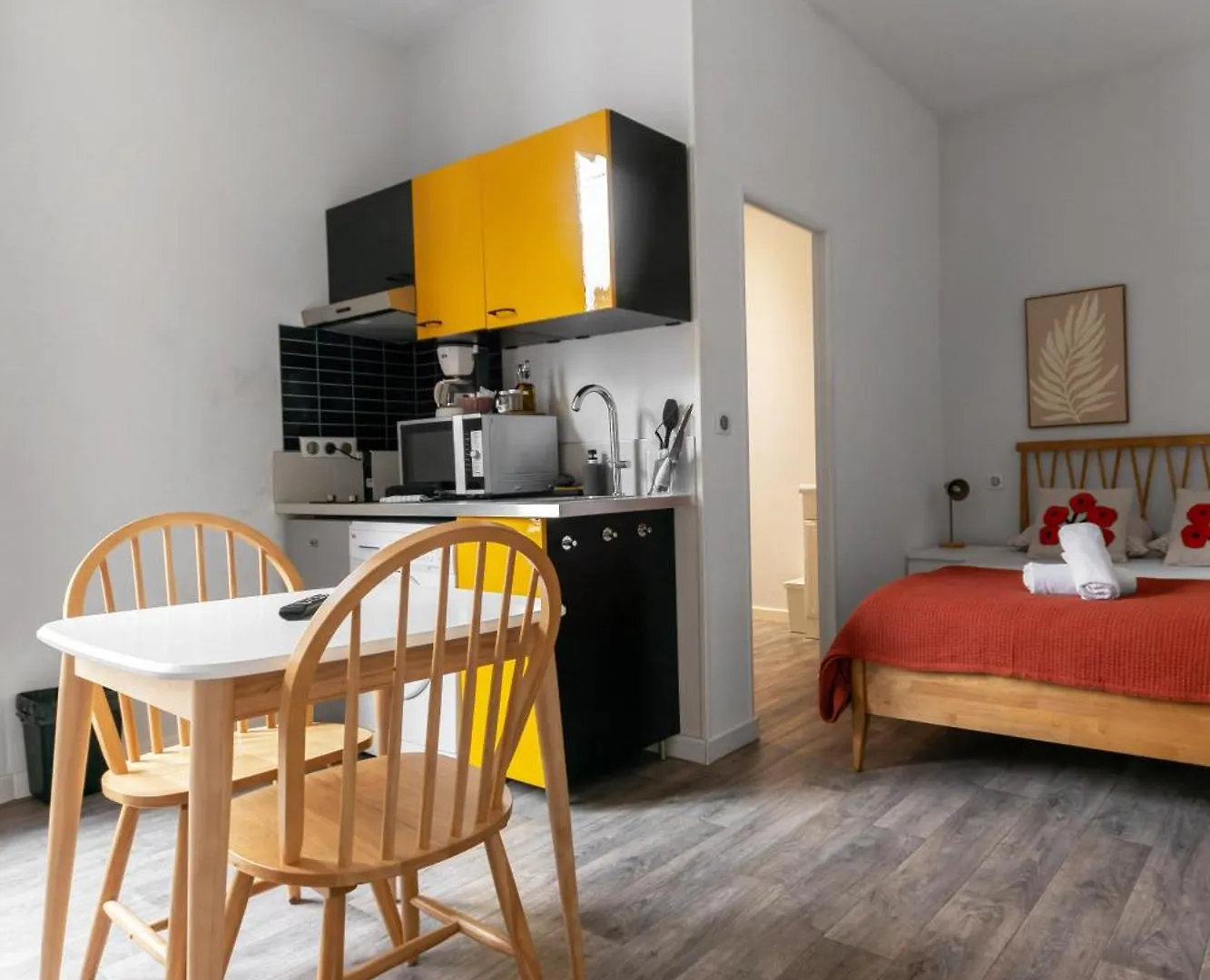 Residence Germot - Maison Et Appartements Design Proche Thermes Vichy 0*,  France