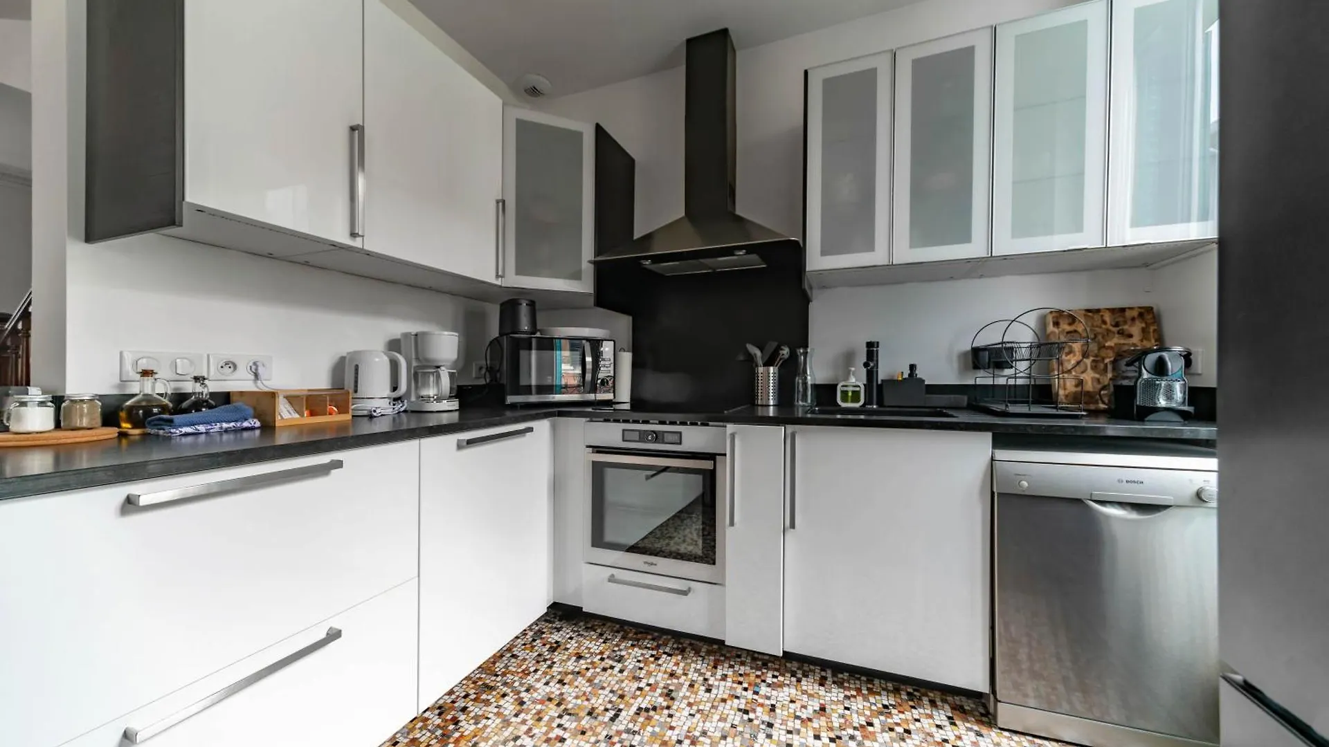 Residence Germot - Maison Et Appartements Design Proche Thermes Vichy 0*,  France